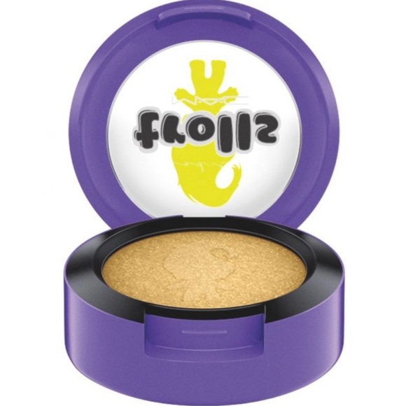 MAC Cosmetics Trolls Eyeshadow Suns Out, Buns Out - Picture 3 of 4